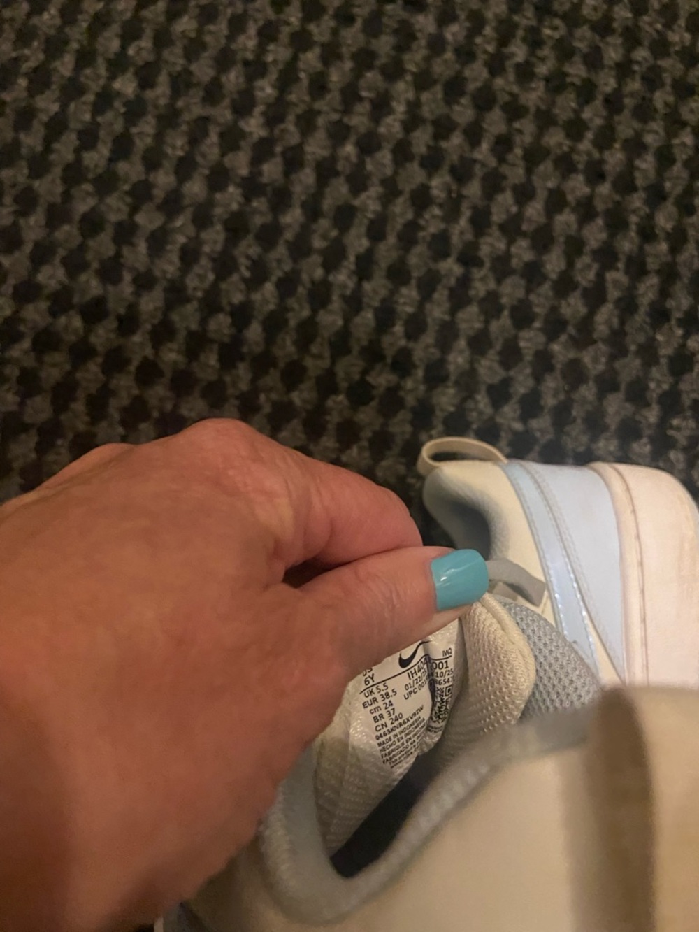 Nike Kids' Light Blue and White Sneakers size 6 youth - Picture 4 of 4